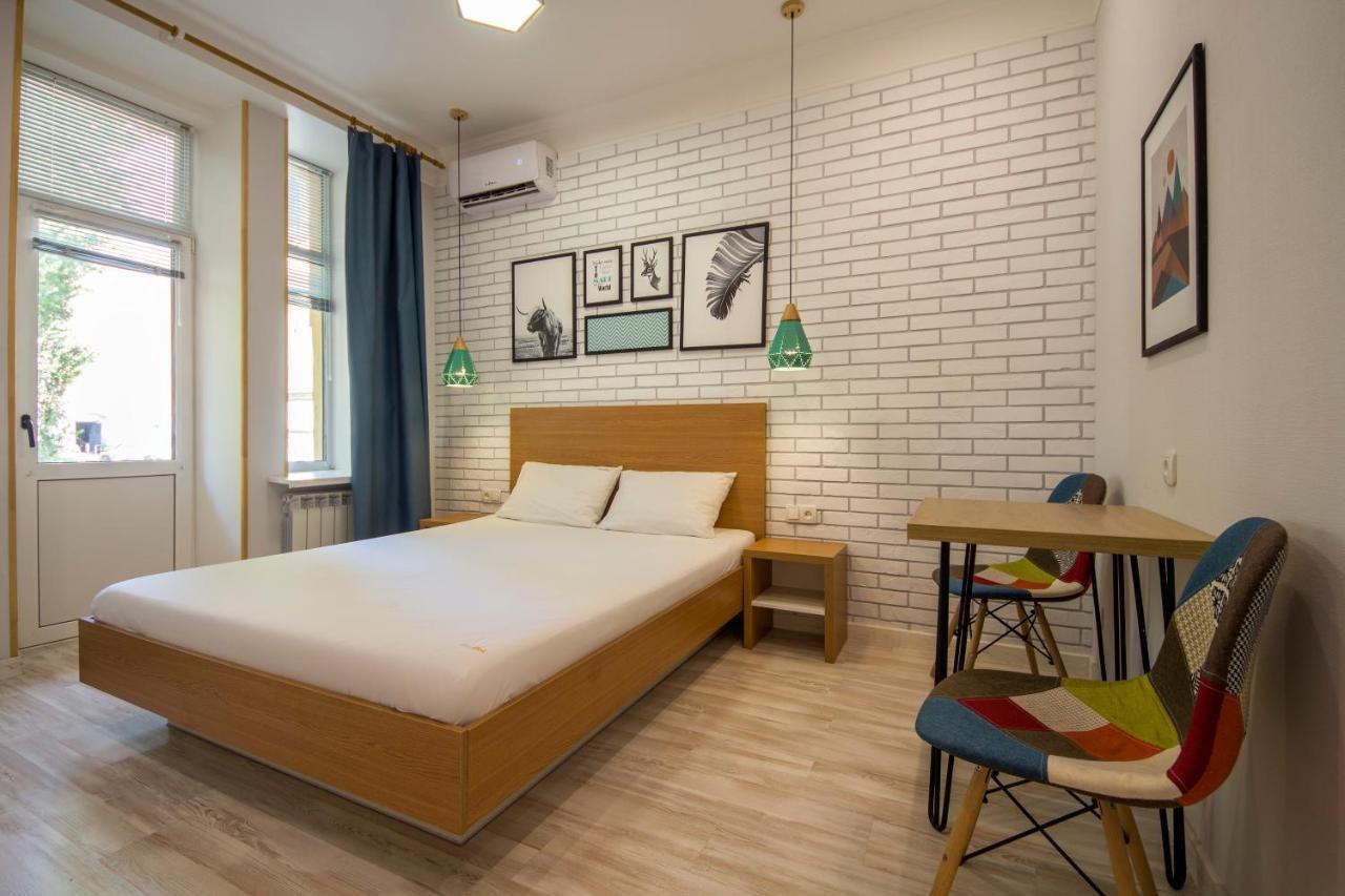 קייב Design Apartments On Velyka Vasylkivska 42 מראה חיצוני תמונה